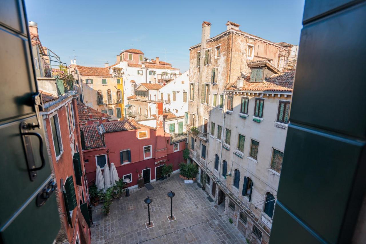 Specchieri Apartment Venesia Bagian luar foto