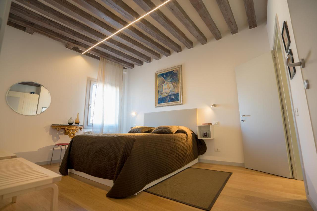 Specchieri Apartment Venesia Bagian luar foto